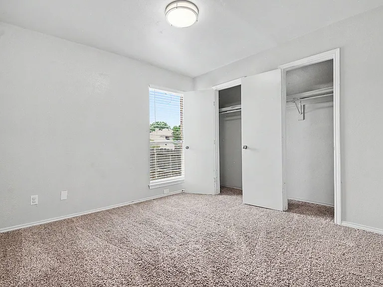 2201 Jackson Cir — Photo 22