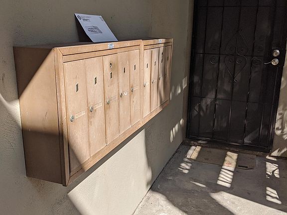 2nd image of 4670 34th St APT 4