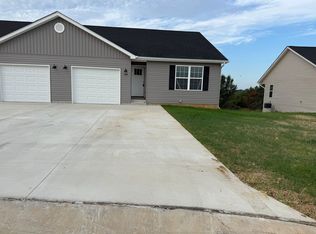 148 Labadie View Dr, Labadie, MO 63055
