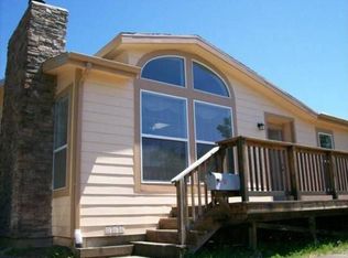 5830 Lake Ridge Rd, Ukiah, CA 95482