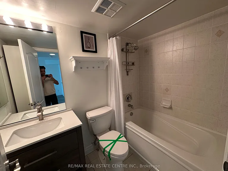2121 Lake Shore Blvd W #816 — Photo 12