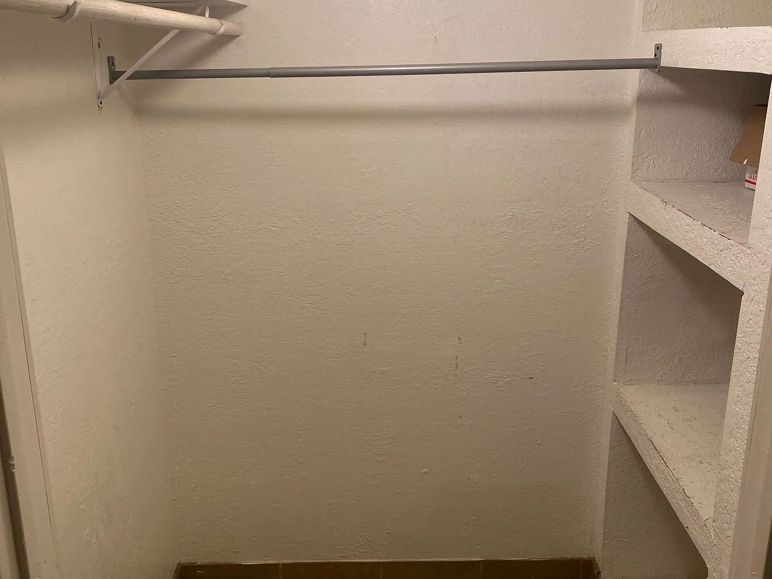 Studio, 275 sqft, $575 — Photo 4