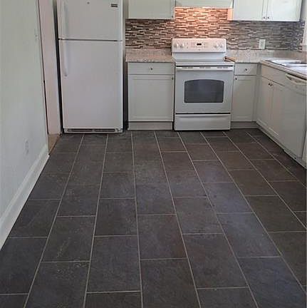 2nd image of 154 Menchville Rd