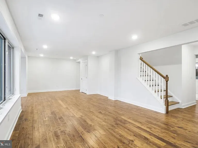 41 W Wildey St #1 — Photo 5