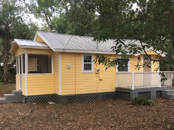 92 1/2 Evergreen Ave, Saint Augustine, FL 32084