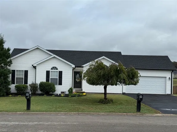1428 Quebec Way, Bowling Green, KY 42101