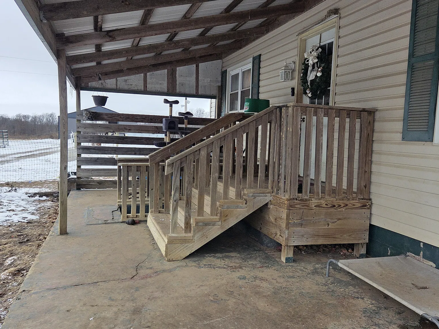 3 bed, 2400 sqft, $1,500 — Photo 4
