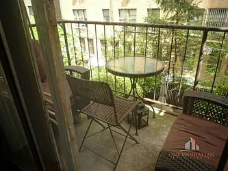 Rented by Makover Group Inc