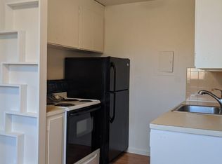 3831 Woodland Park Ave N #203, Seattle, WA 98103