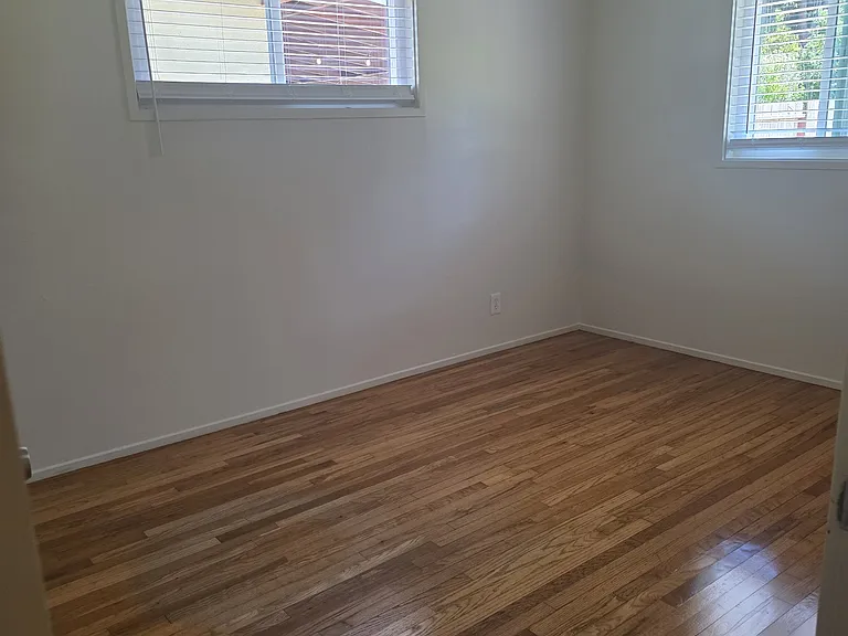 1273 Dale Way — Photo 6