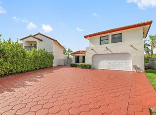 11830 SW 108th Ter, Miami, FL 33186