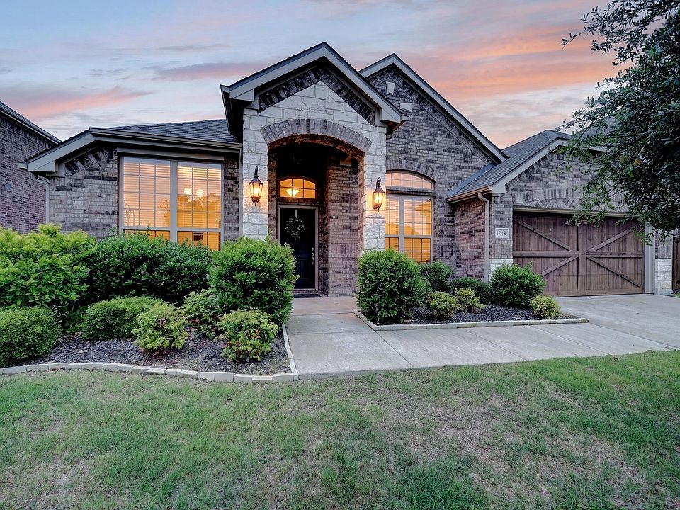 1st image of 1748 Amalfi Dr