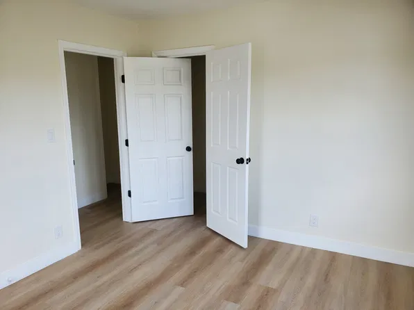 4328 S Main St #4328, Los Angeles, CA 90037