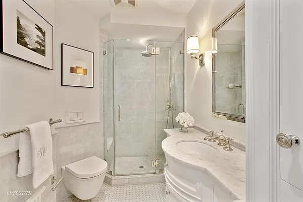 Sold by Corcoran | media 7