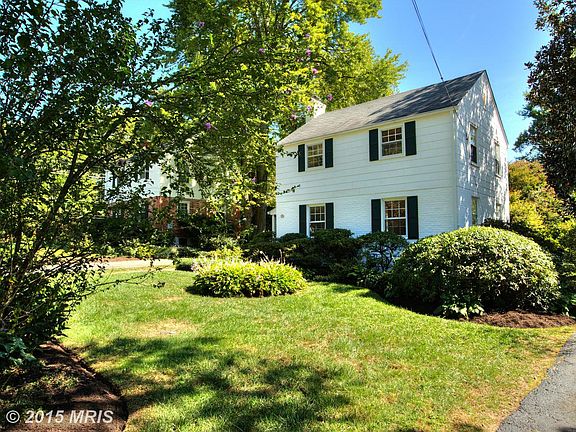 2nd image of 2903 Marshall St