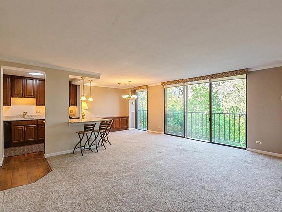 4th image of 1800 7th St Unit 4C