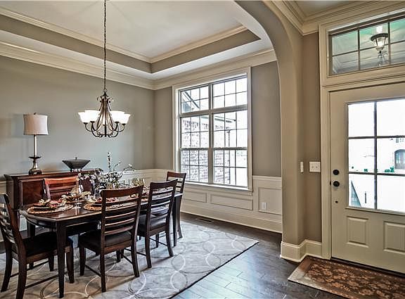 3rd image of 2140 Georgian Cir #50