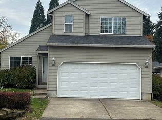14237 SE Lee Ave, Milwaukie, OR 97267