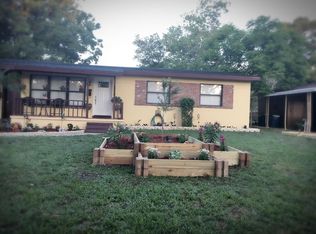 1914 Banbury Rd, Jacksonville, FL 32211