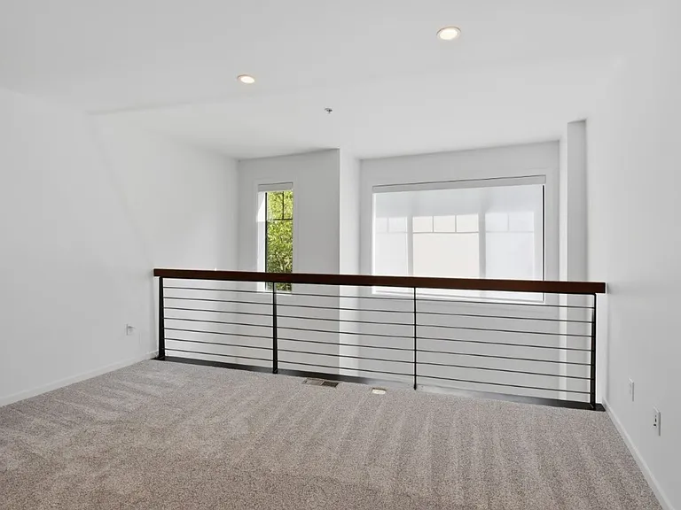 10575 NE 12th Pl #104 — Photo 16