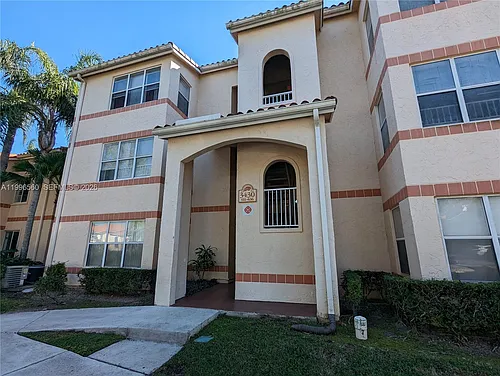 3430 Pinewalk Dr N #627 Photo 1