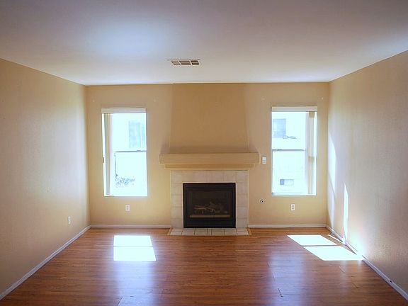 3rd image of 5812 Wood Petal St