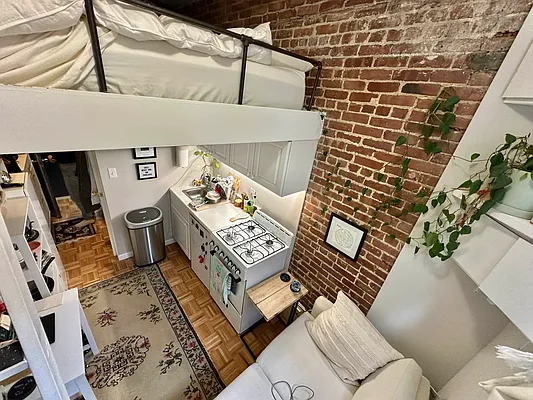 Rented by Oxford Property Group | media 5