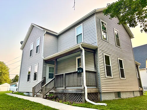 1619 Superior Ave Photo 1