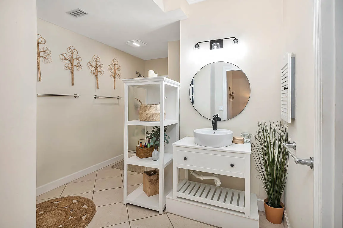 501 Atlantic Dr — Photo 3