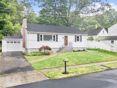 106 Lakeview Avenue, West Haven, CT, 06516