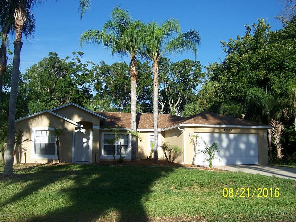 1st image of 2924 Needle Palm Dr