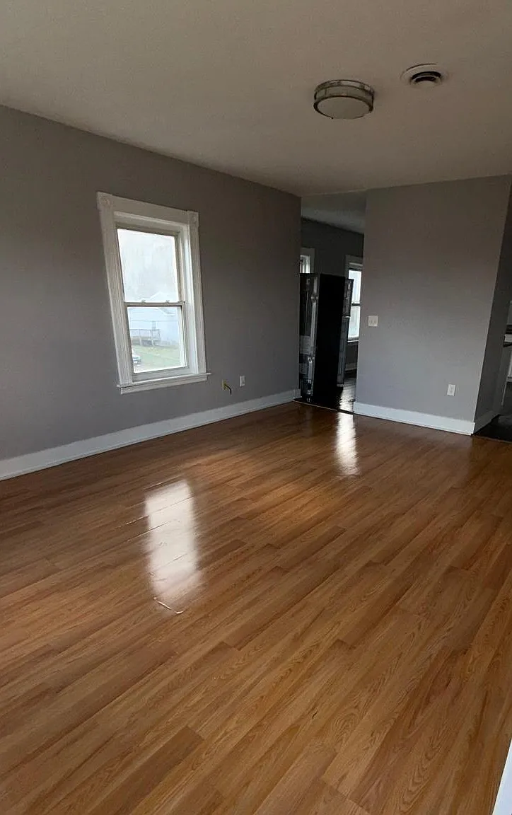 26 West St — Photo 3