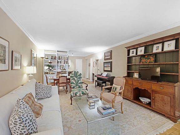 3rd image of 420 E 55th St APT 3M
