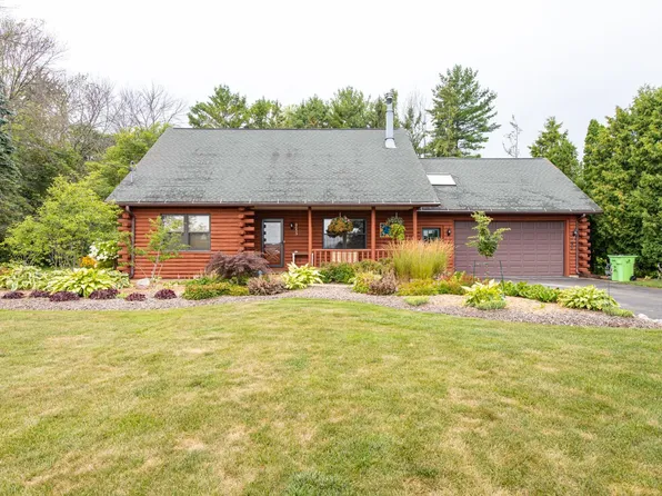 N8659 Firelane #10, Menasha, WI 54952