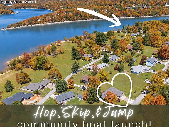 3rd image of 488 Hunt Club Circle