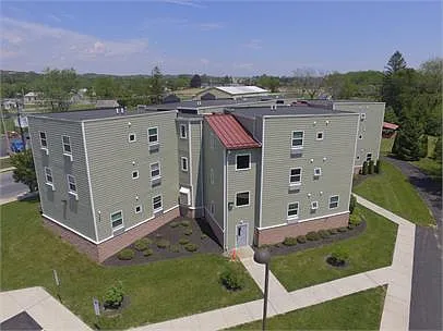 Danes Run Apartments — Photo 23
