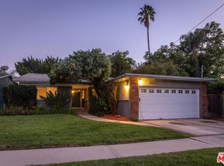 16750 Valerio St, Van Nuys, CA 91406