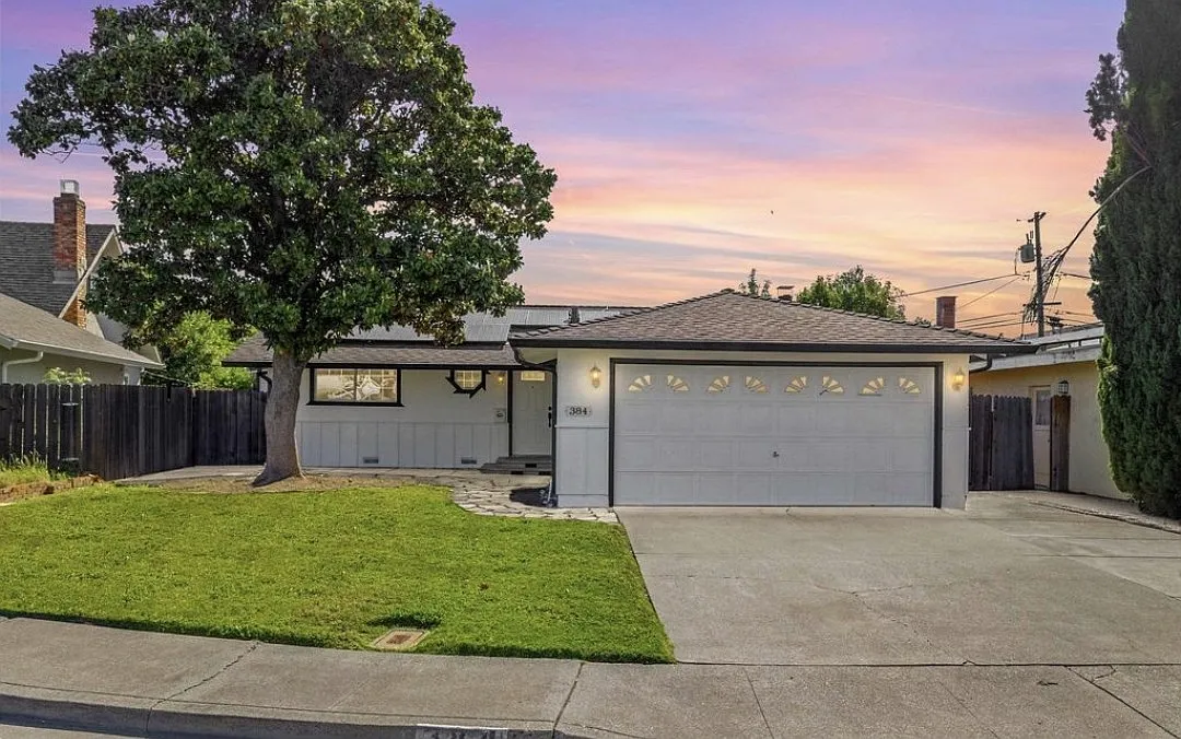 Elsinore Dr, Vacaville — Photo 1