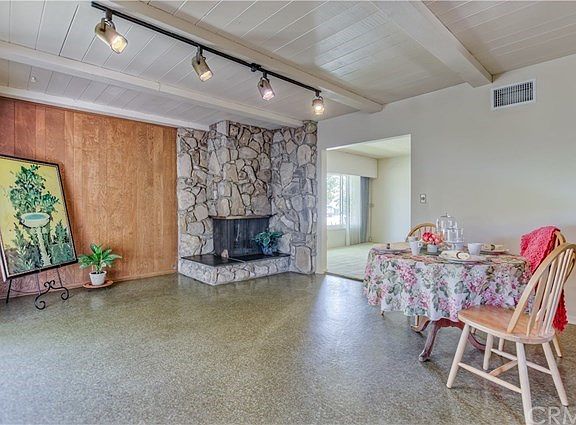 5th image of 18032 Saint Andrews Pl