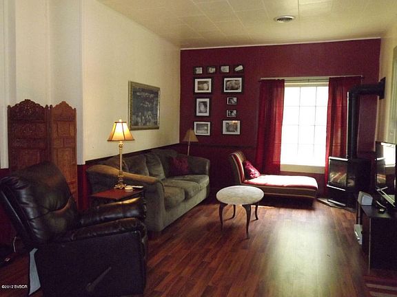 3rd image of 414 Pine St