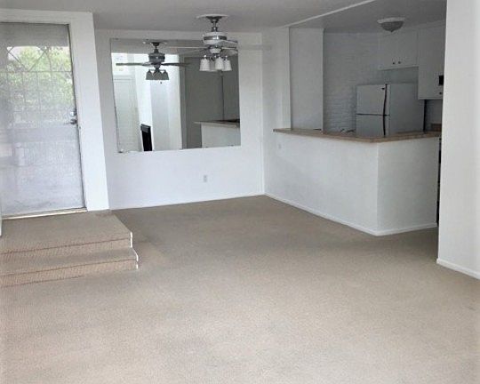5th image of 4900 Overland Ave Unit 301
