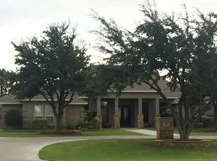 218 Solomon Ln, Midland, TX 79705