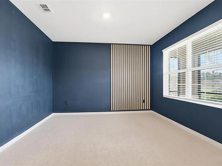531 Lazio Cir — Photo 7