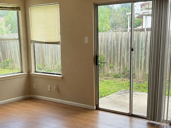 4th image of 3601 Candlefire Cir