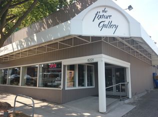 8221 Greenwood Ave N, Seattle, WA 98103