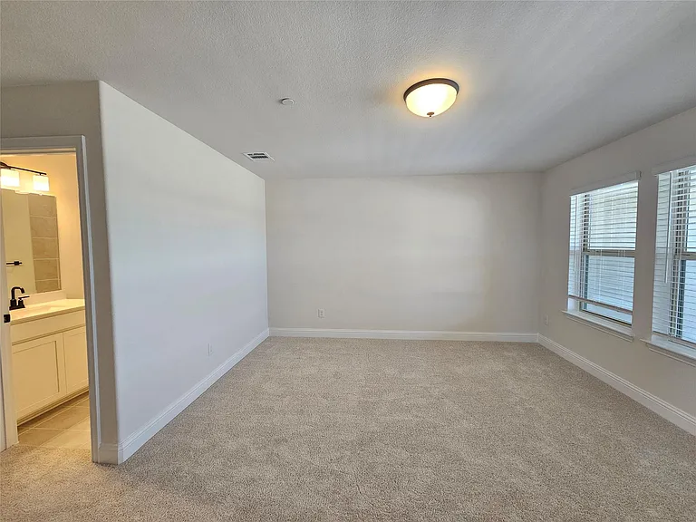 7933 Sunset Blvd — Photo 6