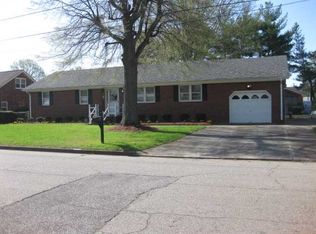 513 Longdale Cres, Chesapeake, VA 23325