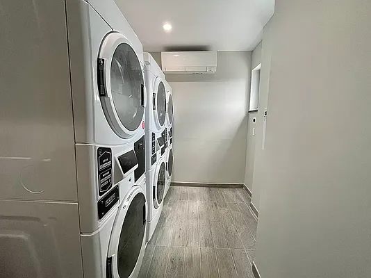 Rented by Brookhaus Capital Inc | media 20