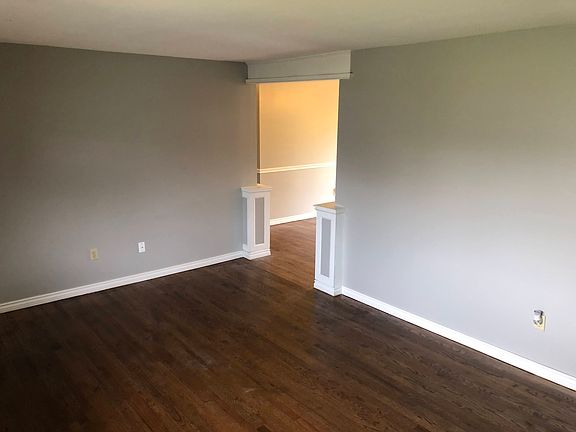 Living room 2