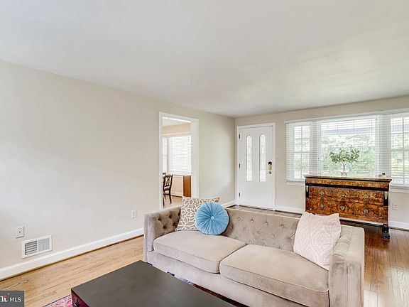 5th image of 2211 Wittington Blvd